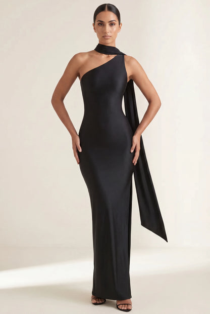 Venezia Maxi Dress — Black