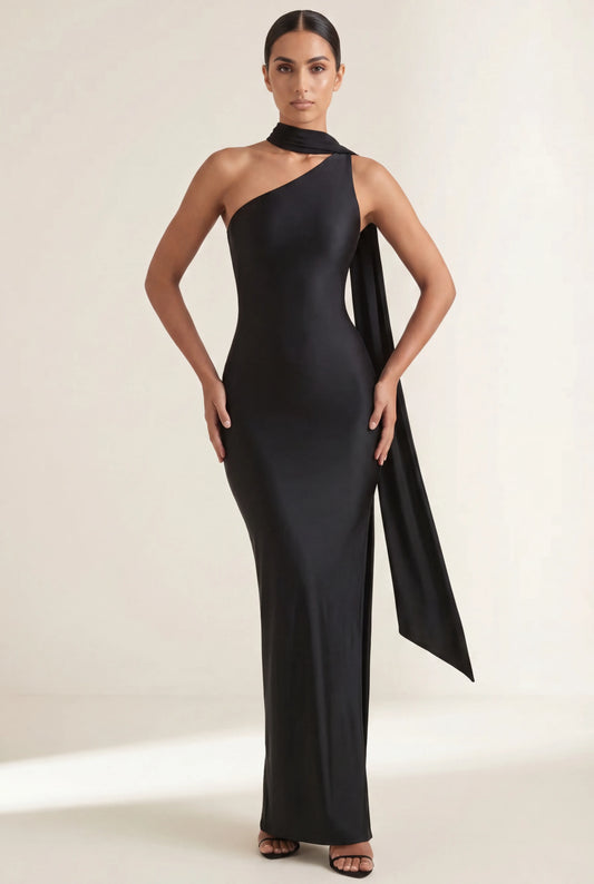 Venezia Maxi Dress — Black