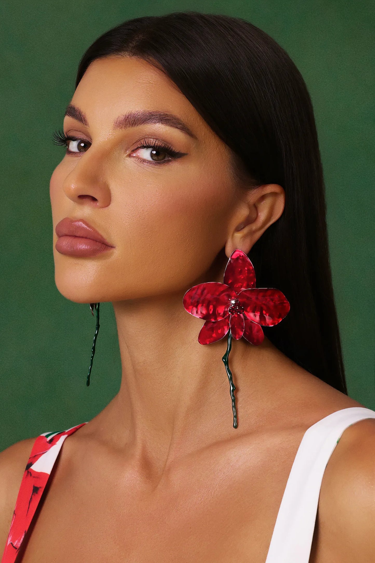 Lilia Earrings – Orchid Red