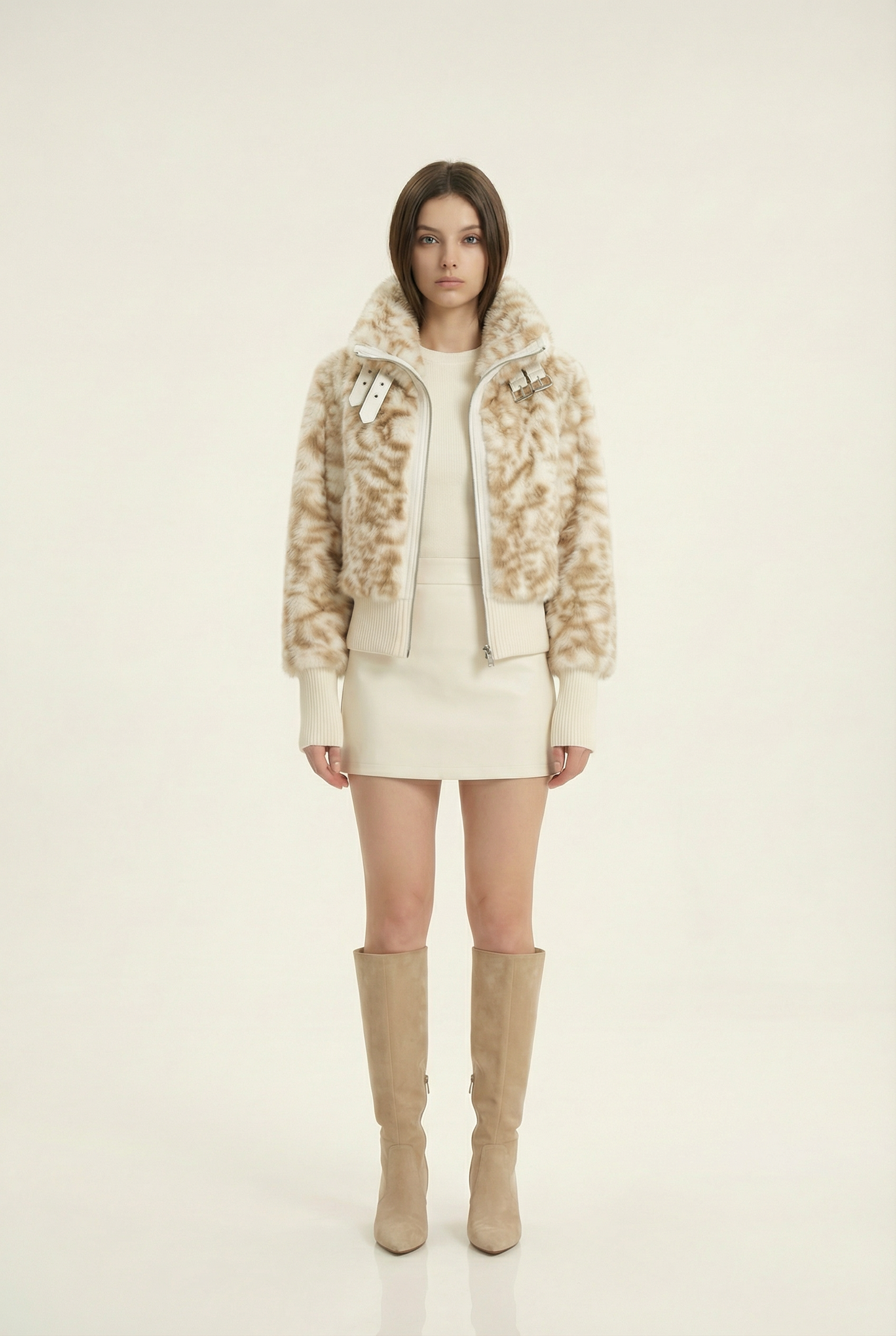 Julie Veste Courte Col Montant – Beige & Café