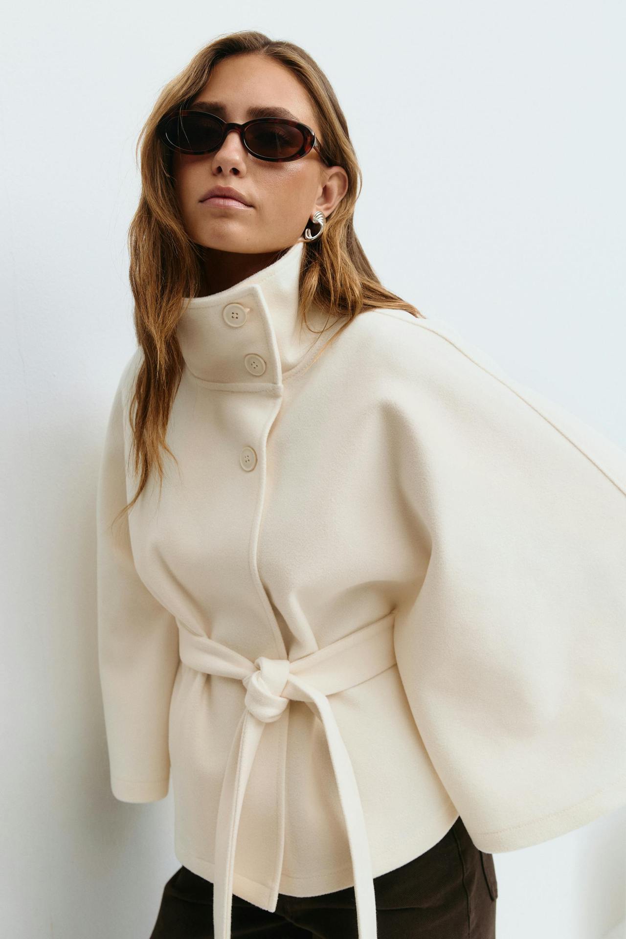 Capella Manteau Cape Court – Blanc