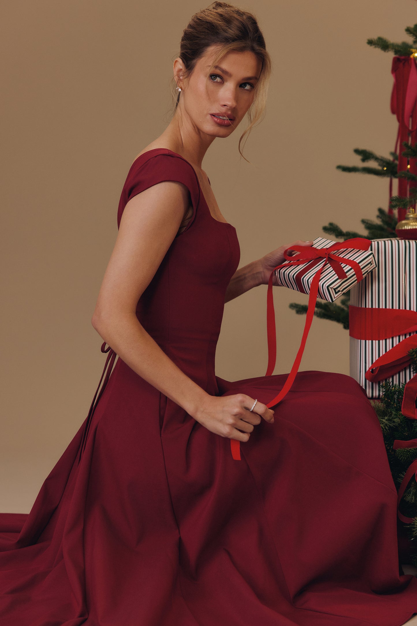 Constance Robe Mi-Longue Bordeaux