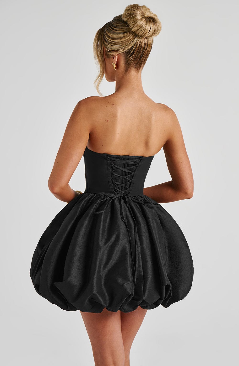 Robe courte Lotus - Noir