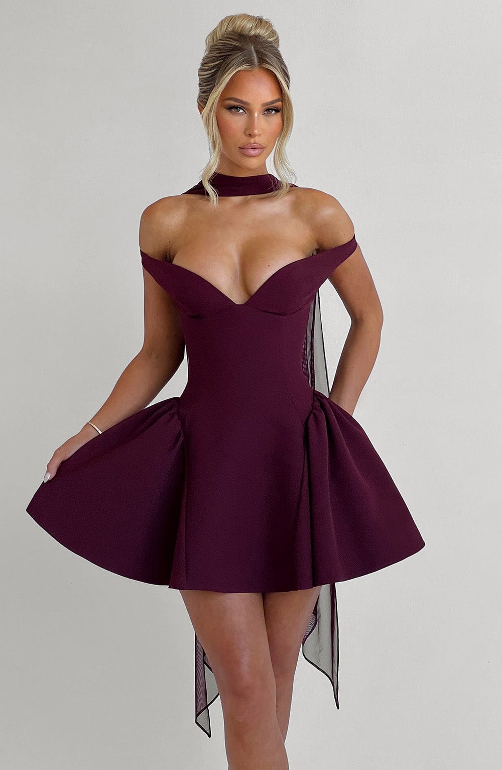 Robe courte Marla - Laque cerise