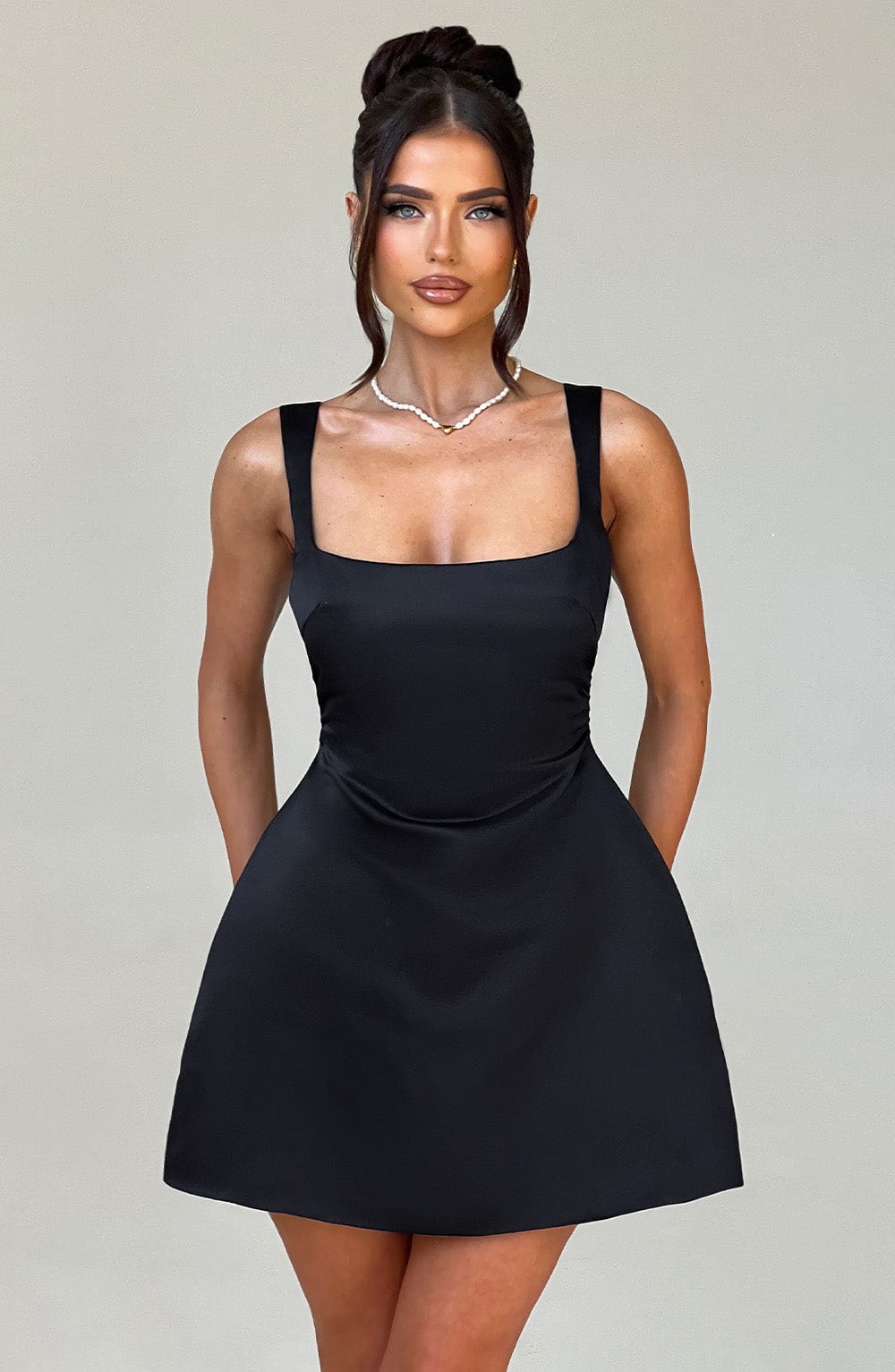 Robe courte Sofie - Noir